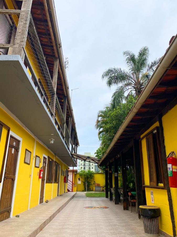 Mega Ra A Pousada Caraguatatuba Bagian luar foto